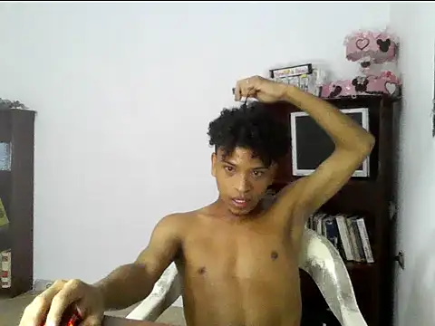 Show modela The_King_Arthurr na web-kameri
