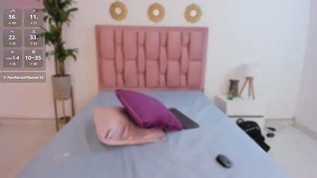luna_kittyy's Live XXX Chat
