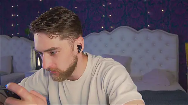 Dexter_Raze's Webcam Show