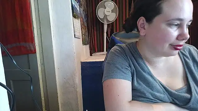 XXX chat uživo modela Cora_Maro