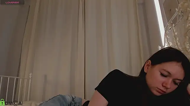 دردشة Nicole_Charm الجنسية المباشرة