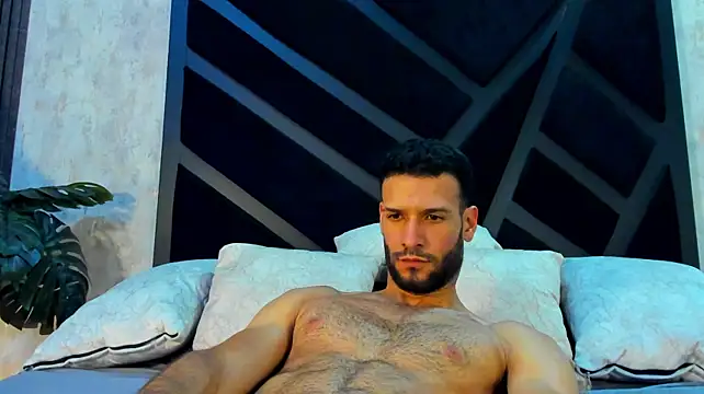 XXX chat uživo modela Jacob_Benelli