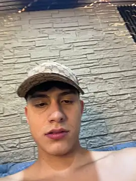 Lander_Cruz Live XXX Chat