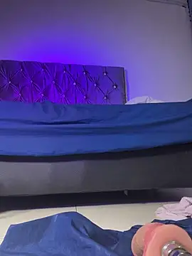 Aliceroys__ Adlı Modelin Canlı XXX Sohbeti