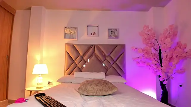 Chatroom XXX en direct de Baby_noahtt