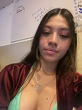 Chat XXX en directo de CheryelFox