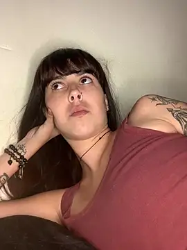 ninapellegrini17 live XXX chat
