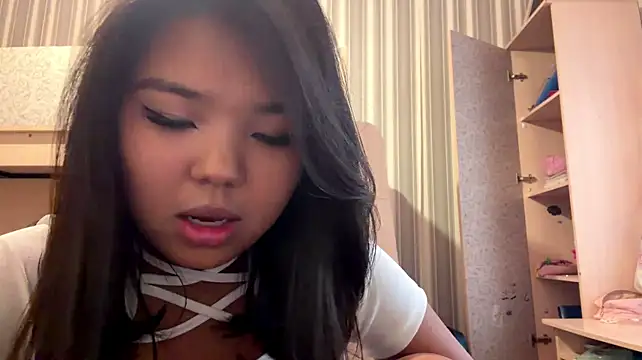 JohannaMickiewicz Live XXX Chat