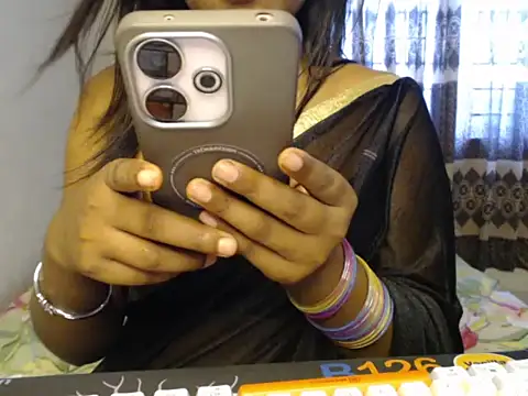 Chat XXX ao vivo de VelvetCoupleLive