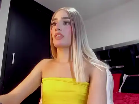 Miranda_bigcock3's Live XXX Chat