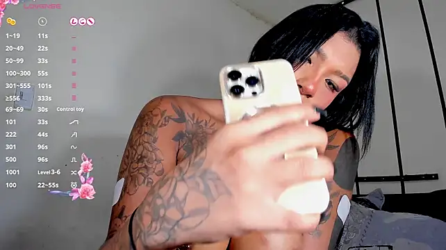 IsabellBigtitsxxn Webbikameraesitys