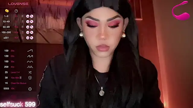 צ'אט XXX בשידור חי של madam_agnes1