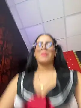 Živý XXX chat TopDollXXX