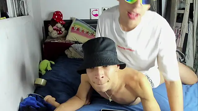 XXX chat uživo modela Jacobo_Essteban