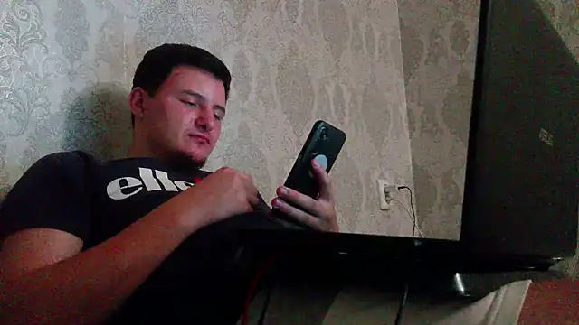 Webkamerová show miki_lav1