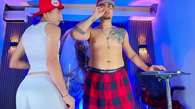 Chatroom XXX en direct de The_Boy_King_
