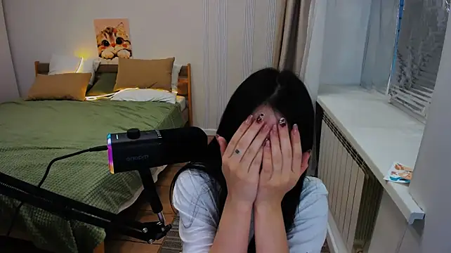 XXX chat uživo modela JulietteMonli