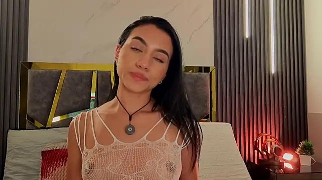 ScarletTorres' Live XXX Chat