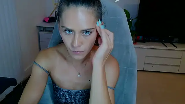 khalessi13 – Live XXX-chat