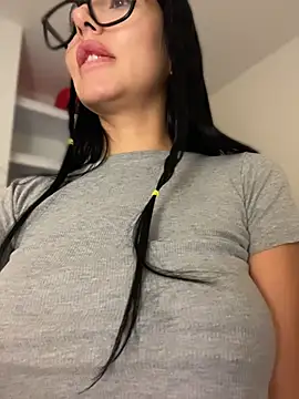 _Nina_1 라이브 XXX 채팅