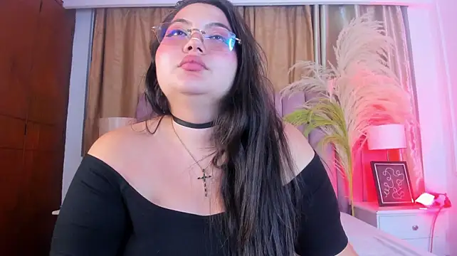 Tessa_Sinclaire Live XXX-Chat