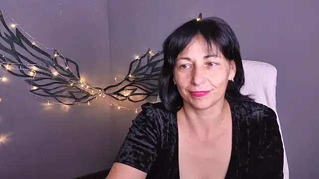 LiluGrants Chat XXX live