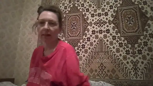 FayInessaKiss' Live XXX Chat