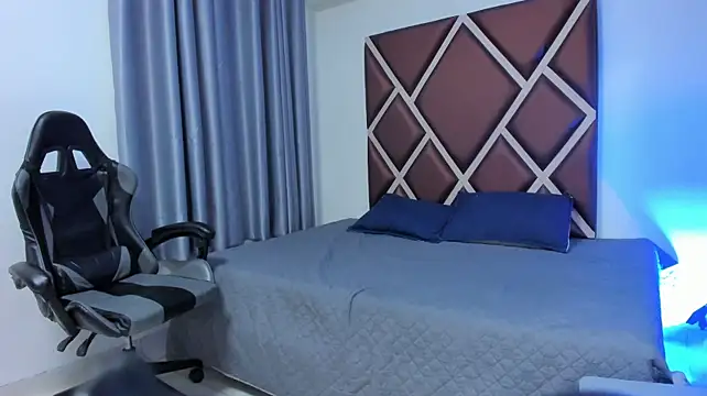 BryannSpencerr 在線直播表演