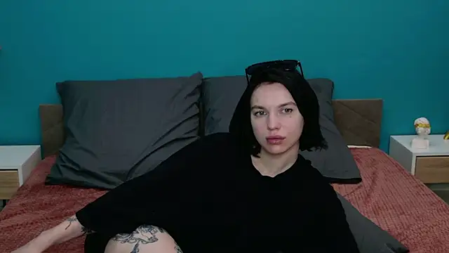 Nora_Finch Chat XXX in diretta