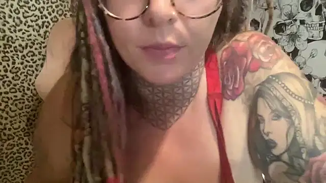 Aubrey-18XX's Live XXX Chat