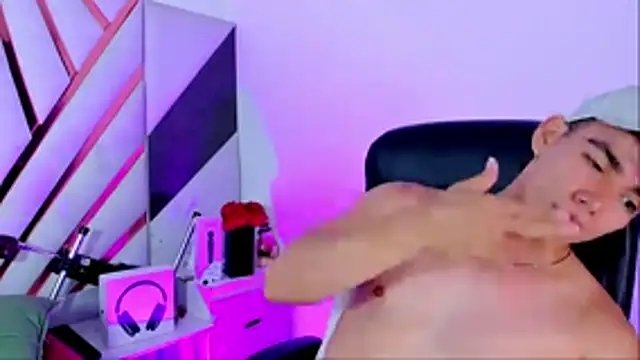 Show Webcam de Alejandro_karter18