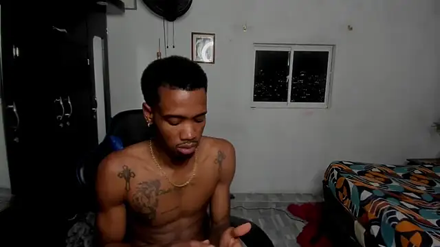 Živý XXX chat Kofi_exotic_2
