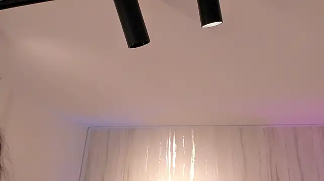kaylarossi লাইভ XXX চ্যাট