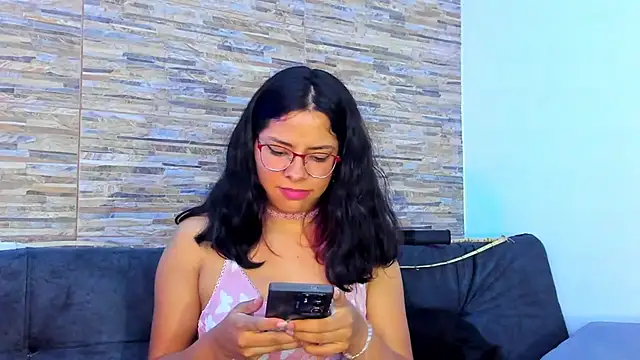 nath_redrex – Naživo XXX chat