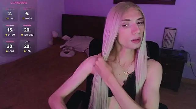mirandahabach333 在線直播表演