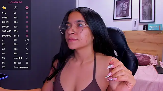 lalytulu99's Live XXX Chat