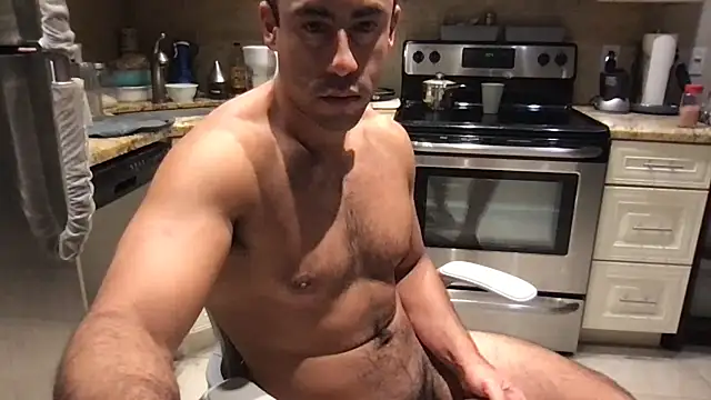 BigGuyMuscle: онлайн-секс-чат