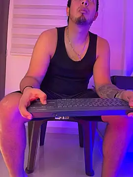 عرض كام Nikoo_wolf25