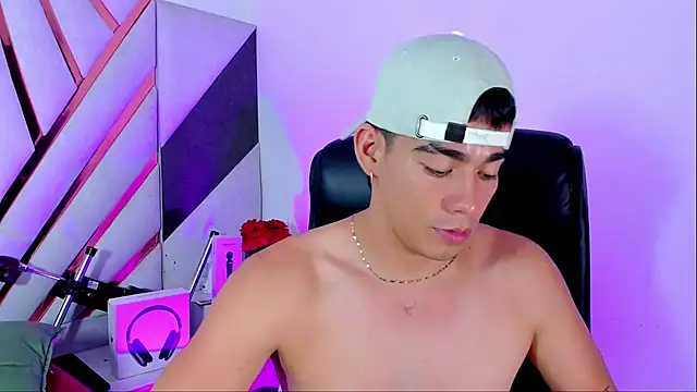 Alejandro_karter18 Obrolan Langsung XXX