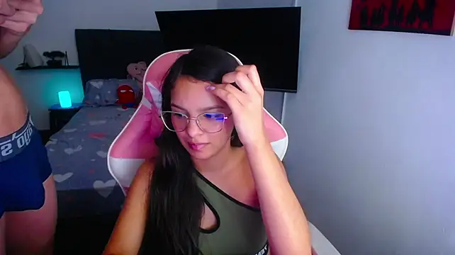 Živý XXX chat jessi_and_boy