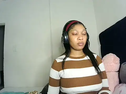 Živý XXX chat LustyBerry