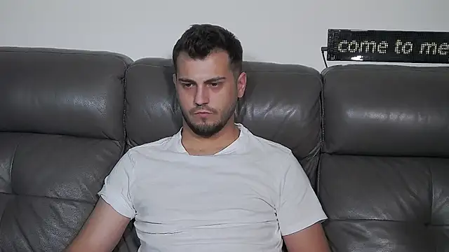 CrazyDom1 Webcam show