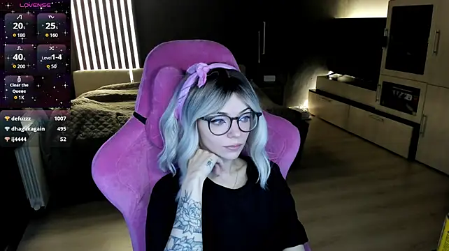 Živý XXX chat The_love_project
