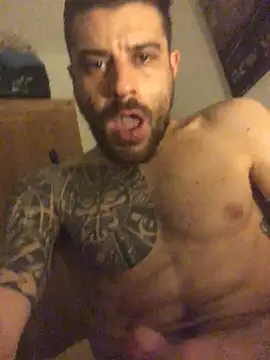 victor9333 live XXX chat