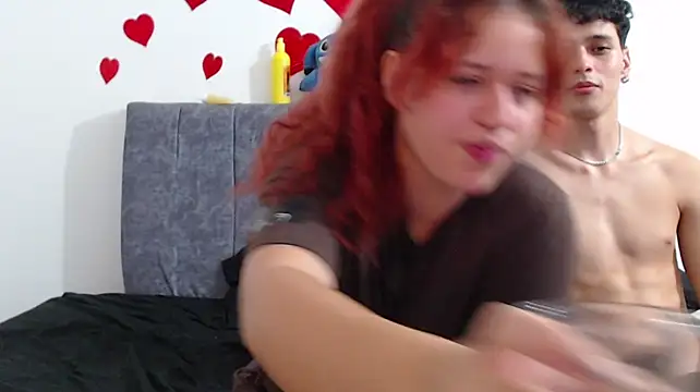 Chat +18 de hottie_couplee ao vivo