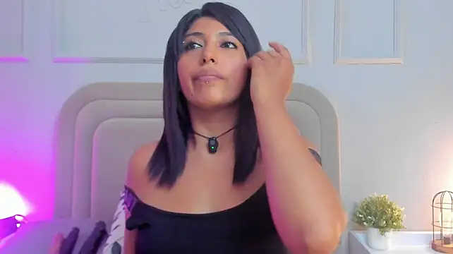 Chat +18 de Kaylachannell ao vivo