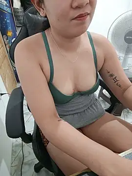 Chat +18 de pretty_yesha ao vivo