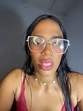 Czat XXX na żywo – FlorSalvaje_