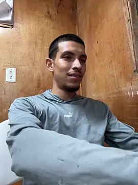 Guillermo618 Webcam show