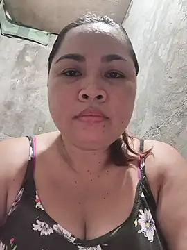 Živý XXX chat Sweetlorie_83
